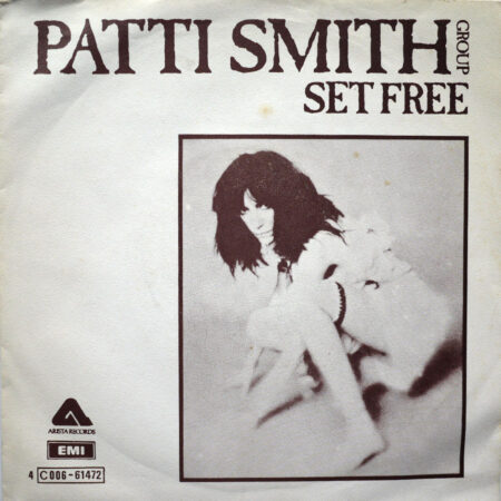PATTI SMITH - Set Free
